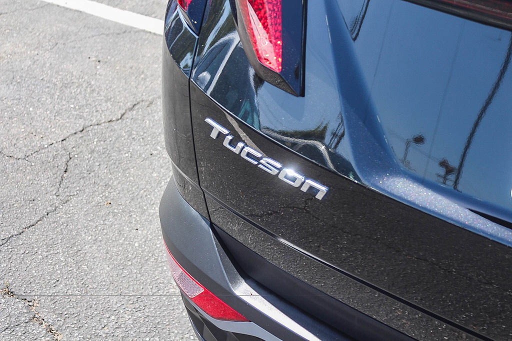 Thumbnail: 2023 Hyundai Tucson - 6