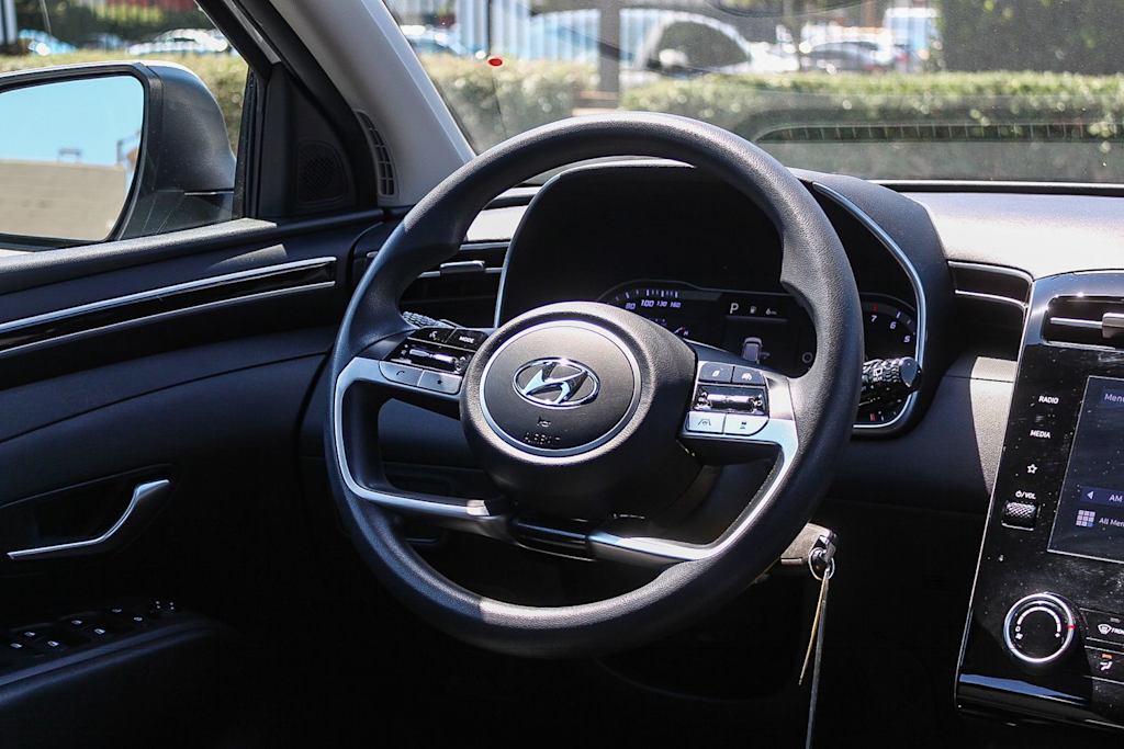 Thumbnail: 2023 Hyundai Tucson - 9