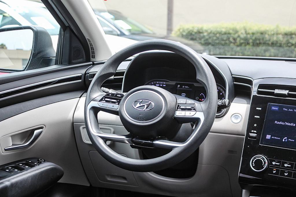 Thumbnail: 2023 Hyundai Tucson - 9