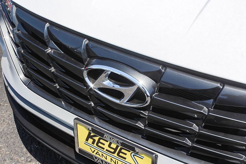 Thumbnail: 2023 Hyundai Tucson - 22