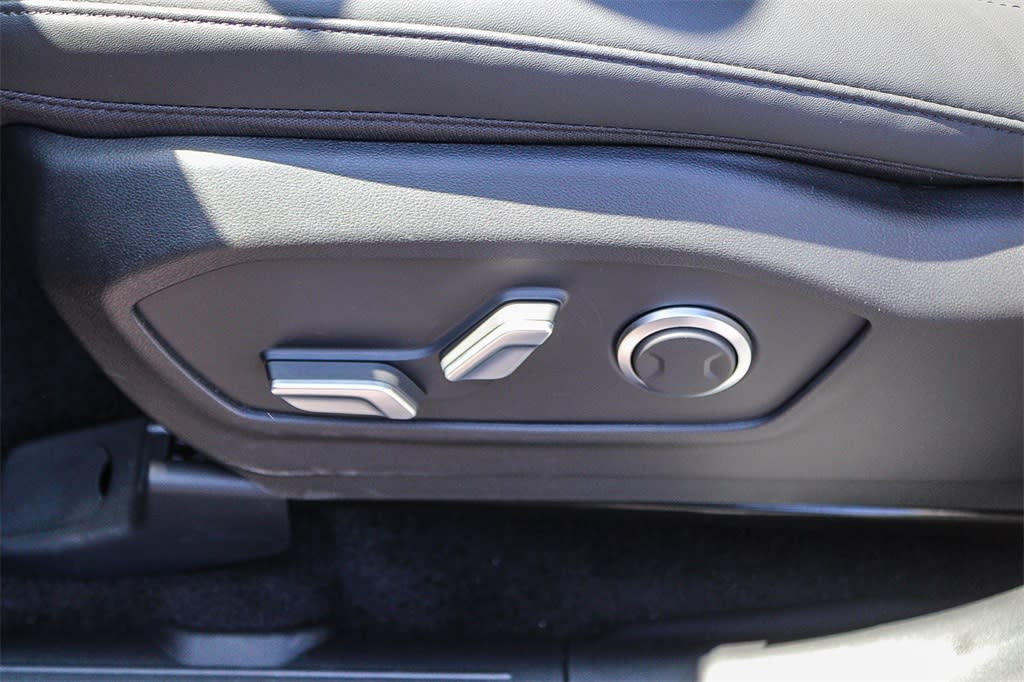 Thumbnail: 2026 Hyundai Santa Fe - 24