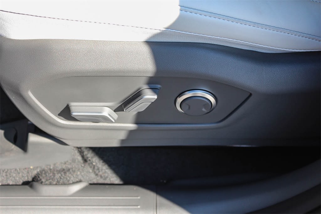 Thumbnail: 2026 Hyundai Santa Fe - 26