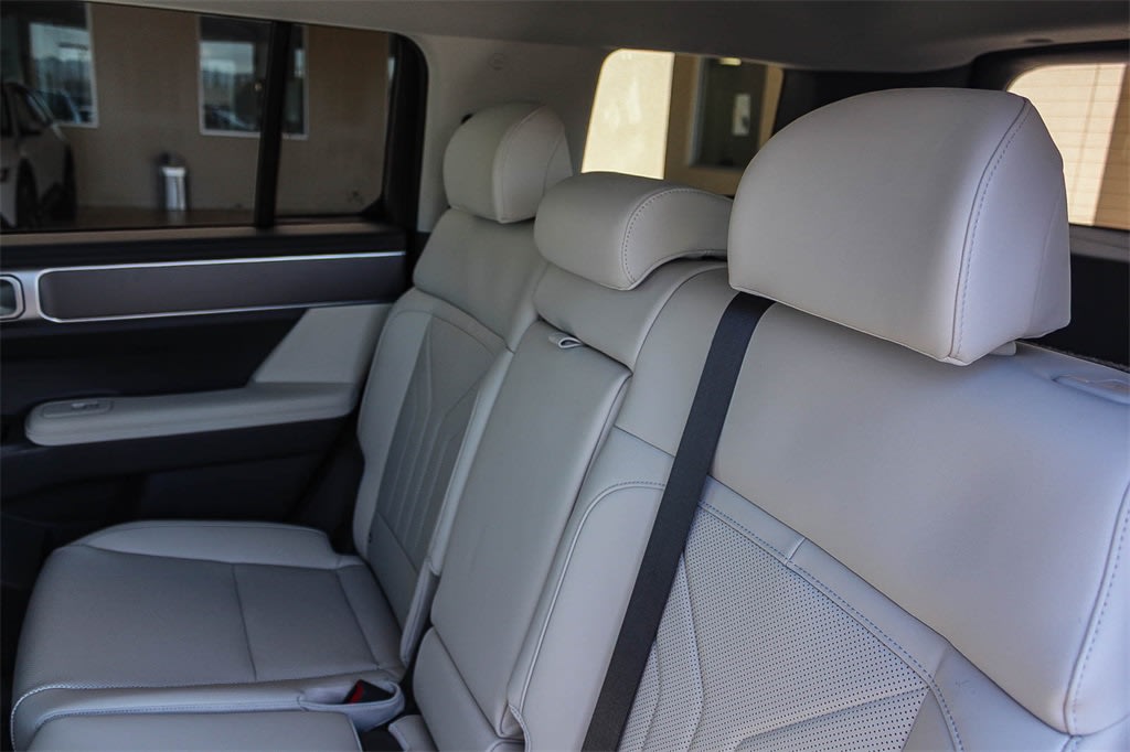 Thumbnail: 2026 Hyundai Santa Fe - 10