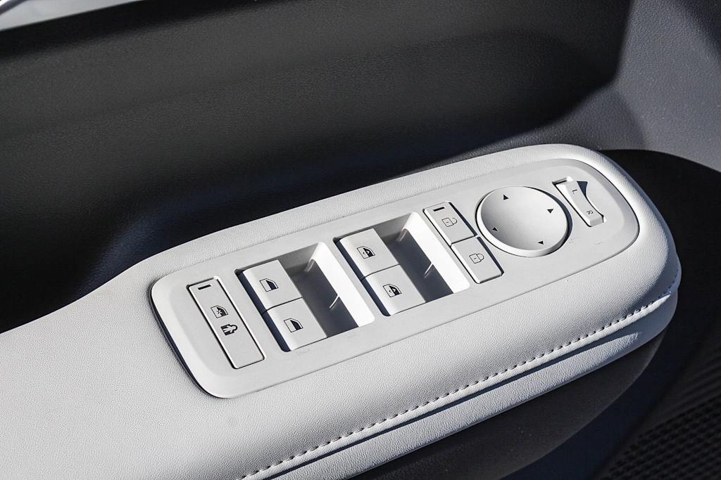 Thumbnail: 2026 Hyundai Santa Fe - 24
