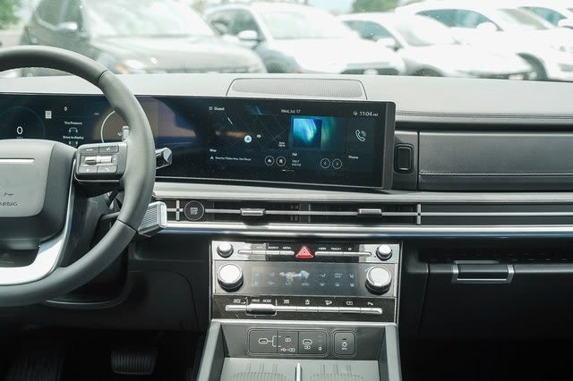 Thumbnail: 2024 Hyundai Santa Fe - 12