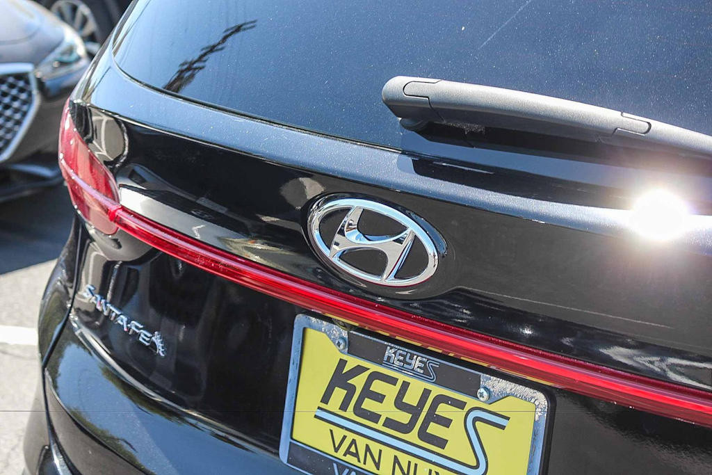 Thumbnail: 2023 Hyundai Santa Fe - 6