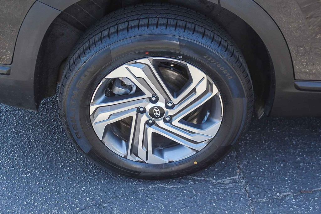 Thumbnail: 2023 Hyundai Santa Fe - 7