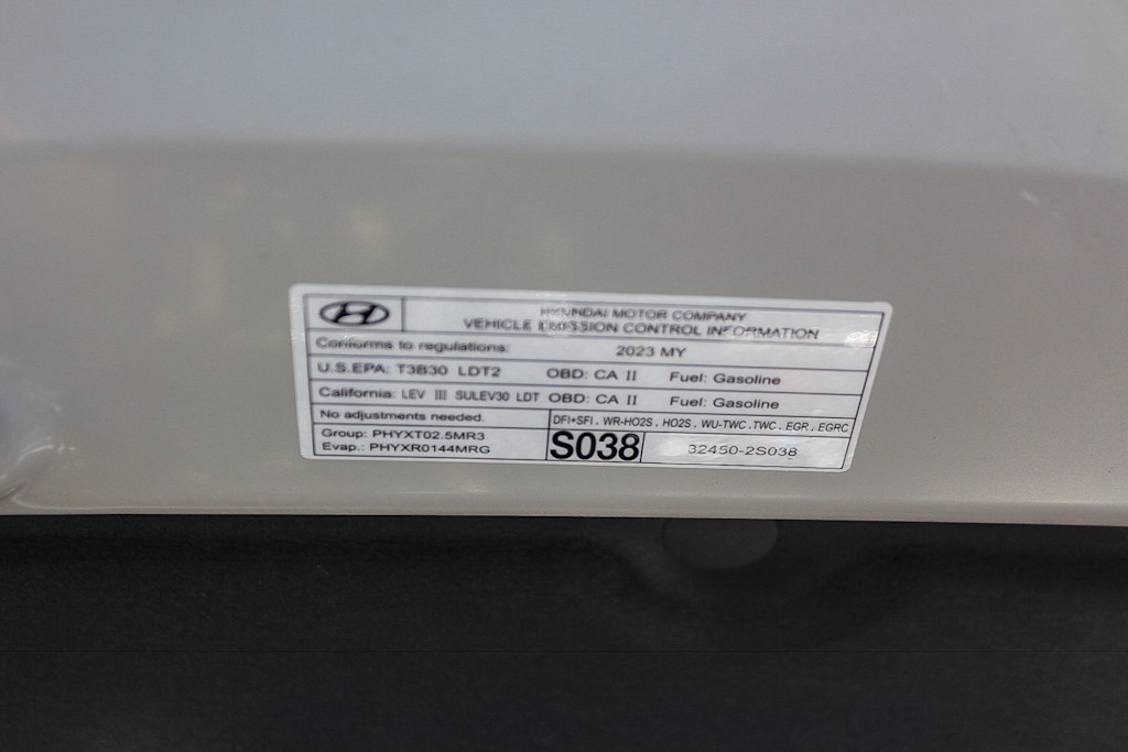 Thumbnail: 2023 Hyundai Santa Fe - 18