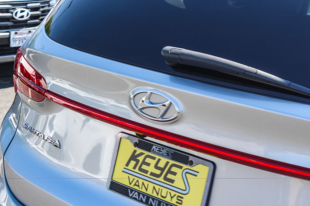 Thumbnail: 2023 Hyundai Santa Fe - 6