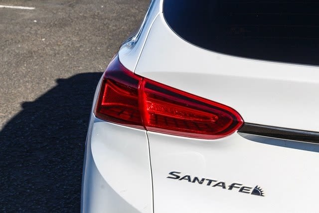 2020 Hyundai Santa Fe Limited 21