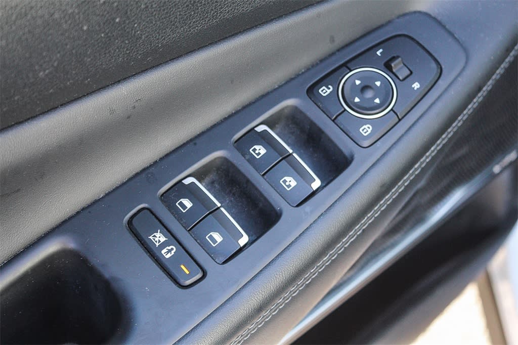 Thumbnail: 2020 Hyundai Santa Fe - 26