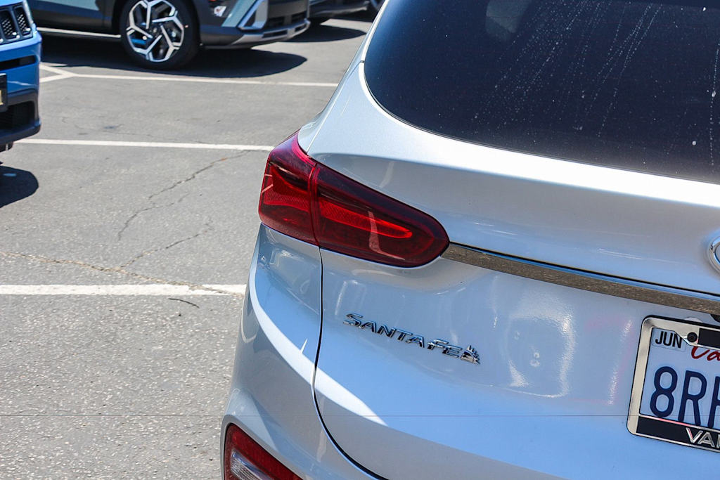 Thumbnail: 2020 Hyundai Santa Fe - 22