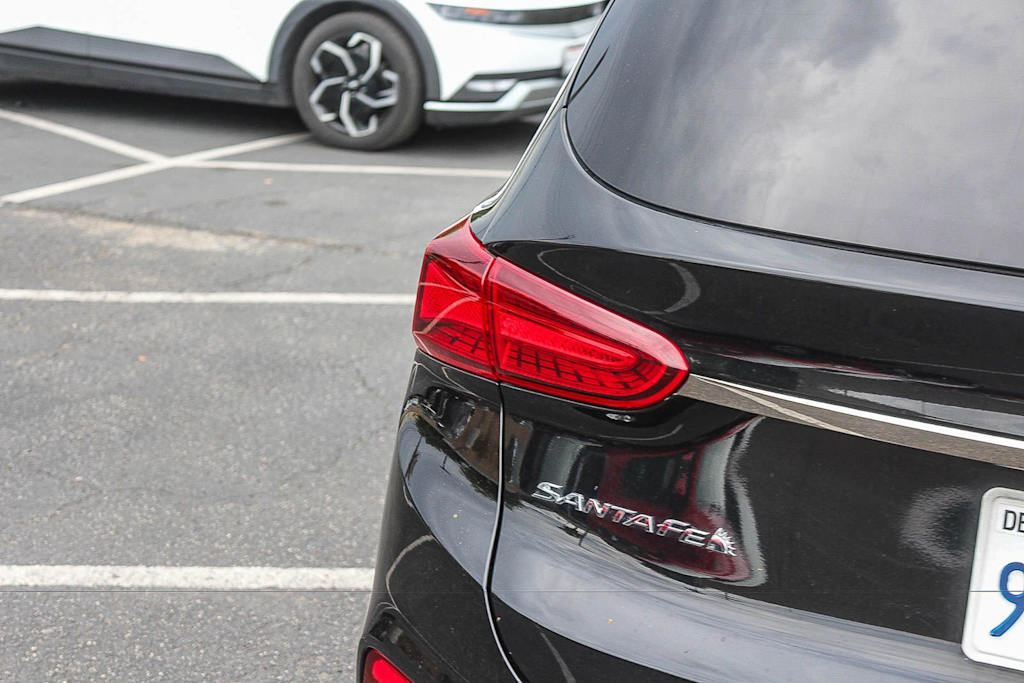 Thumbnail: 2019 Hyundai Santa Fe - 6