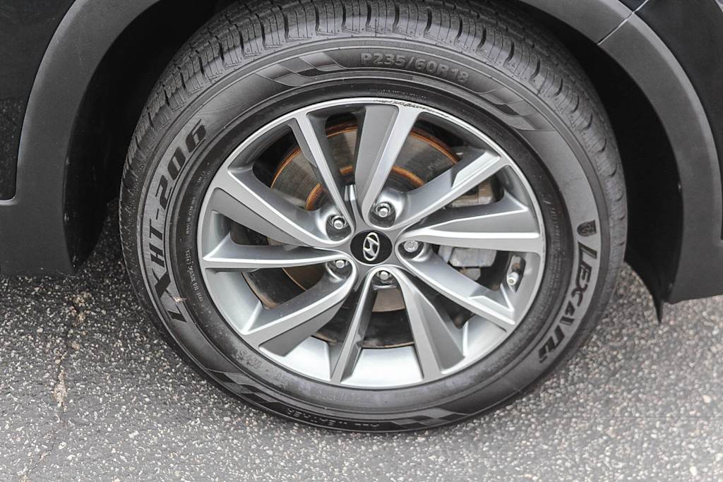 Thumbnail: 2019 Hyundai Santa Fe - 21