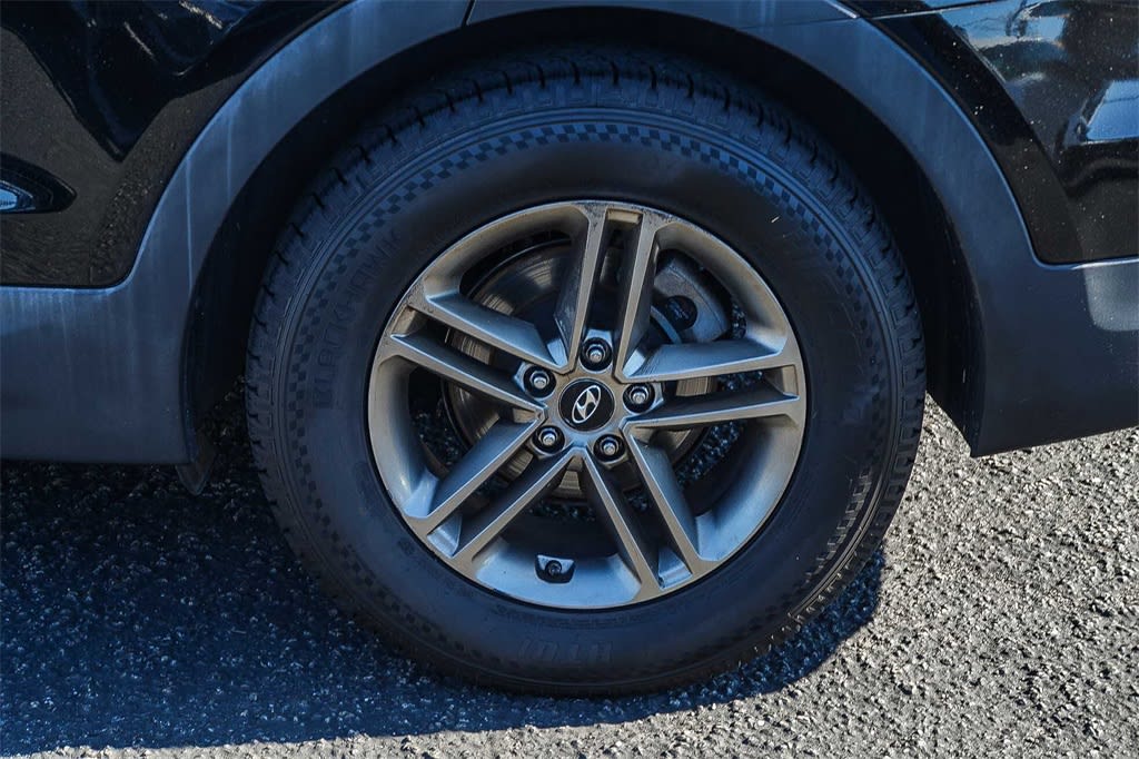 Thumbnail: 2017 Hyundai Santa Fe - 22