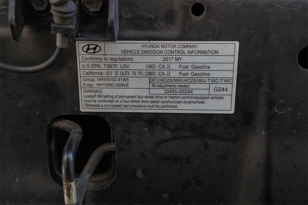 Thumbnail: 2017 Hyundai Santa Fe - 17