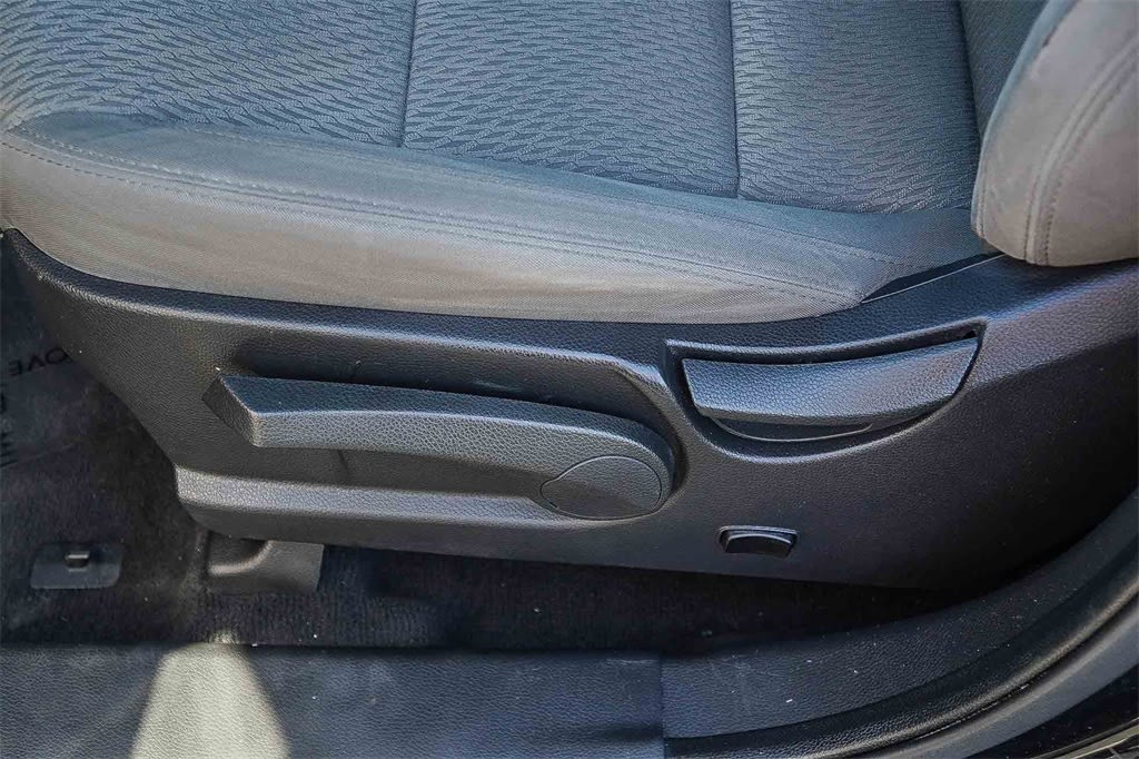 Thumbnail: 2017 Hyundai Santa Fe - 28