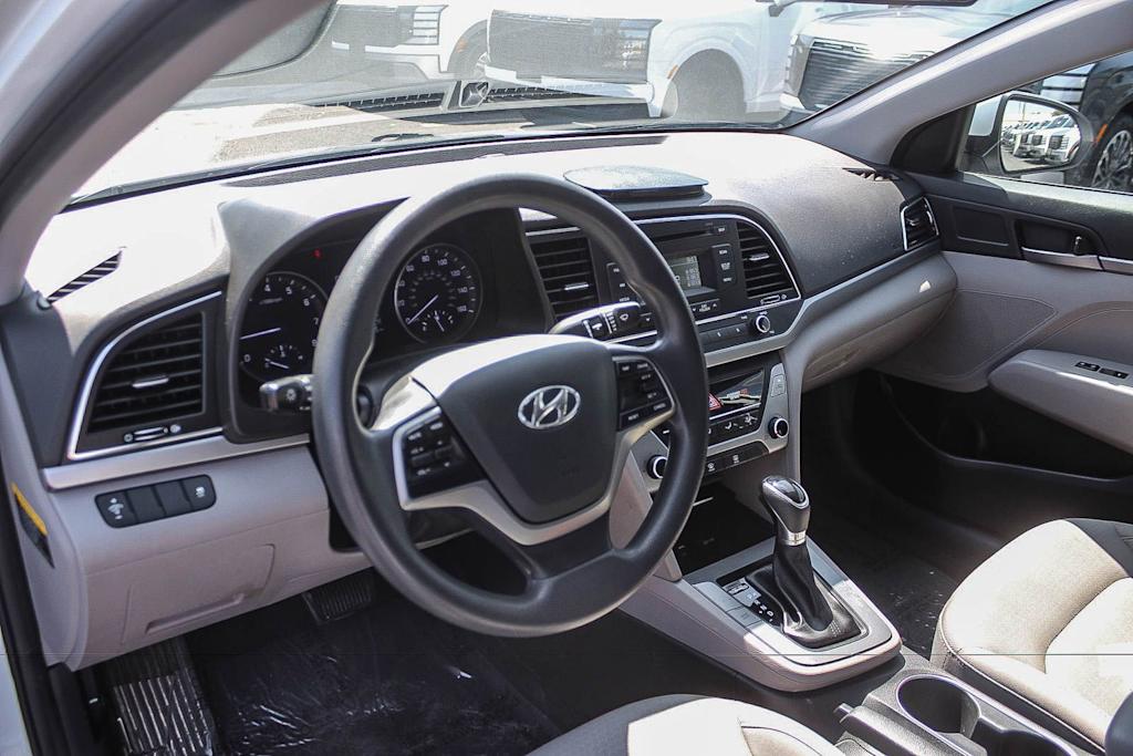 Thumbnail: 2017 Hyundai Elantra - 13