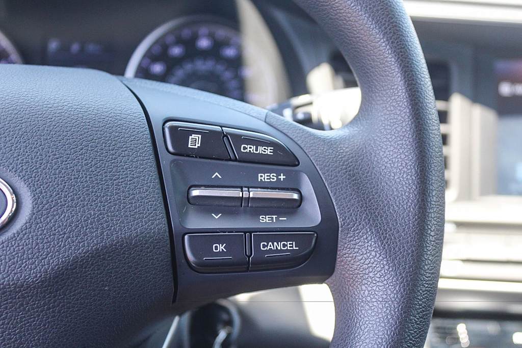 Thumbnail: 2020 Hyundai Elantra - 29