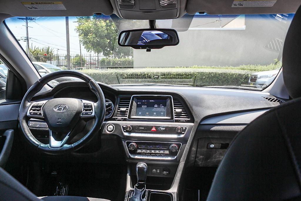 Thumbnail: 2019 Hyundai Sonata - 2