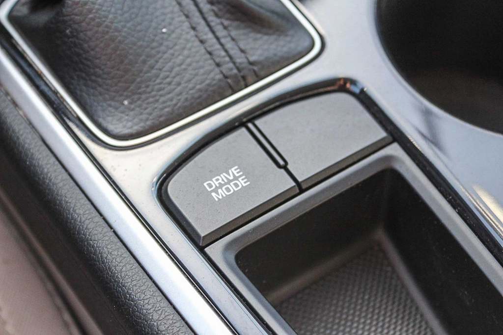 Thumbnail: 2019 Hyundai Sonata - 32