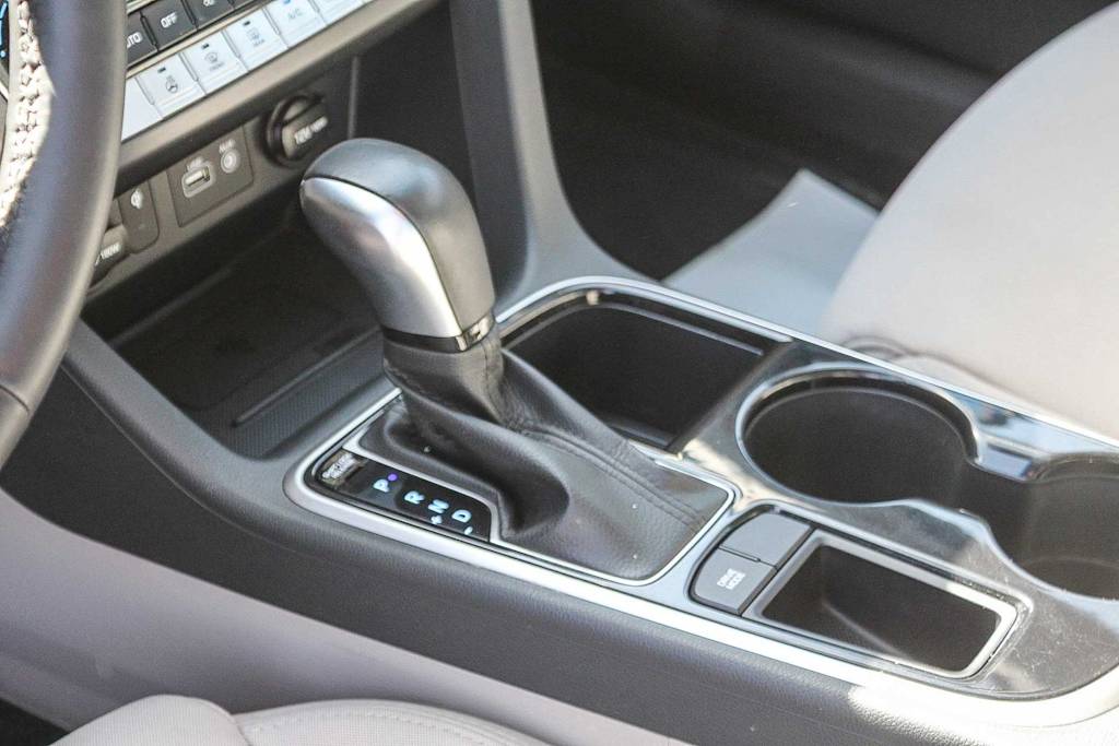 Thumbnail: 2019 Hyundai Sonata - 14