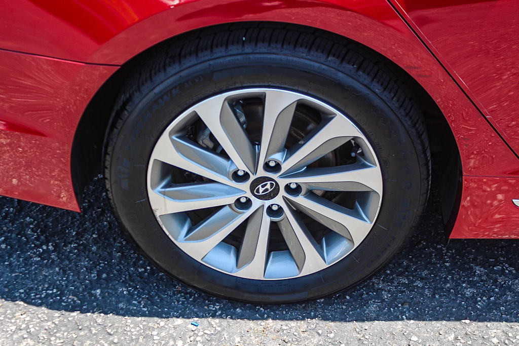 Thumbnail: 2016 Hyundai Sonata - 7
