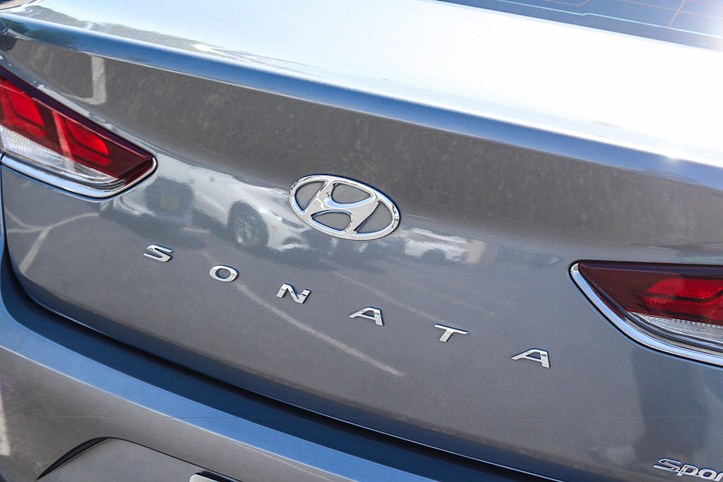 Thumbnail: 2018 Hyundai Sonata - 6