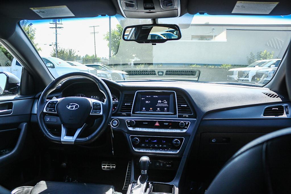 Thumbnail: 2018 Hyundai Sonata - 2