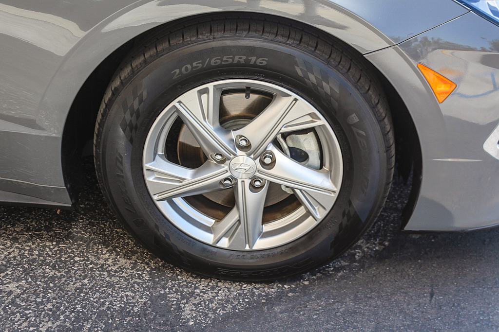 Thumbnail: 2021 Hyundai Sonata - 22