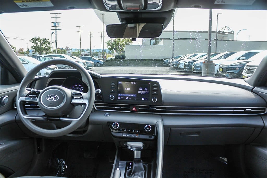 Thumbnail: 2023 Hyundai Elantra - 2