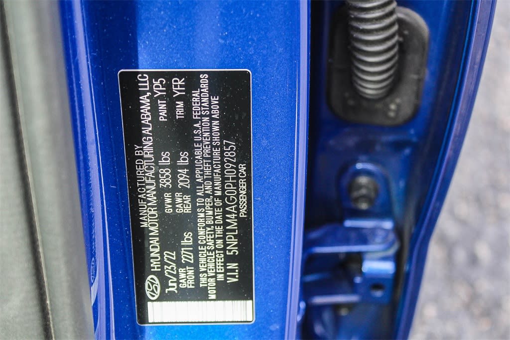 Thumbnail: 2023 Hyundai Elantra - 17