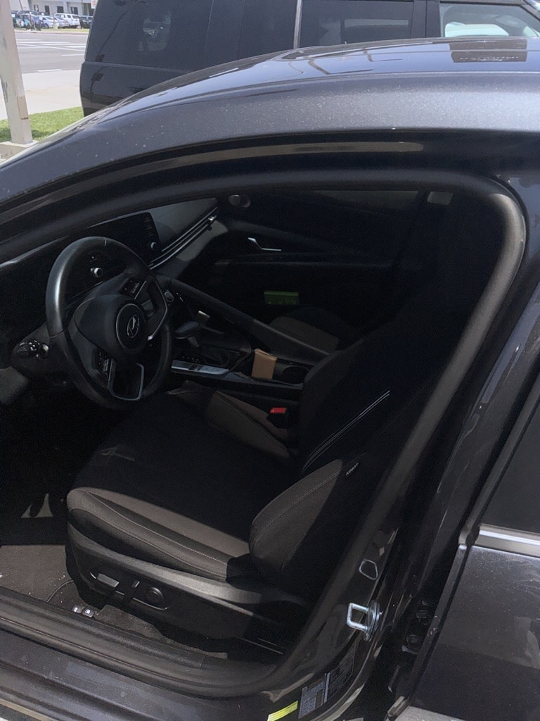 2022 Hyundai Elantra SEL 8