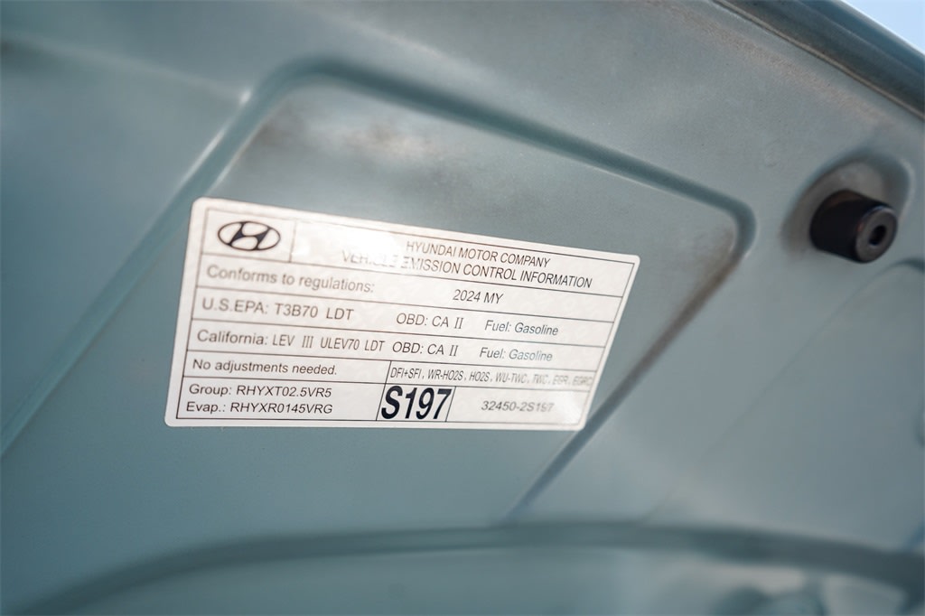 2024 Hyundai Santa Cruz SE 17