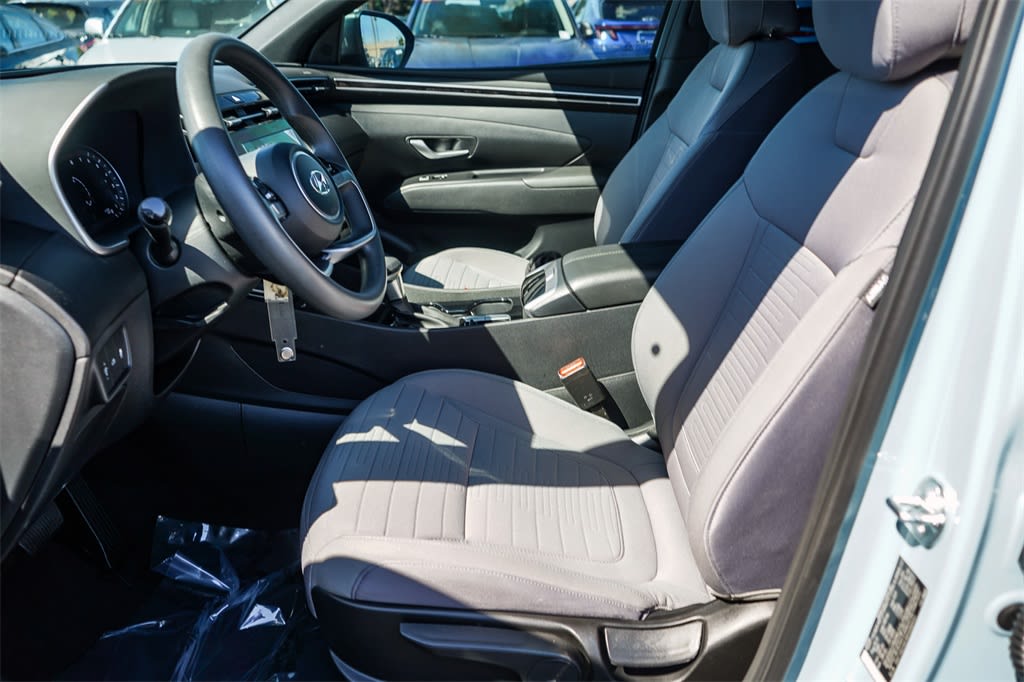 2024 Hyundai Santa Cruz SE 11