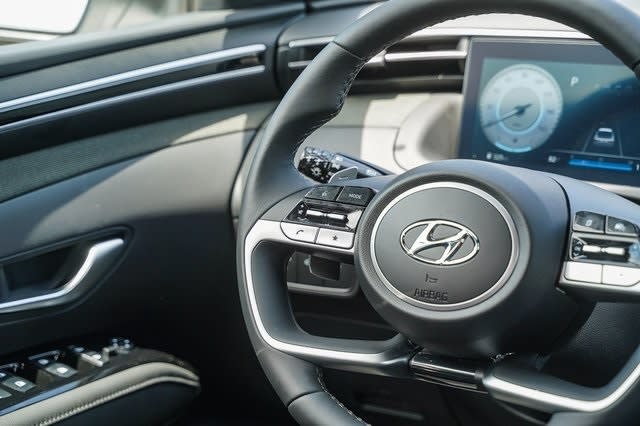 Thumbnail: 2024 Hyundai Santa Cruz - 25