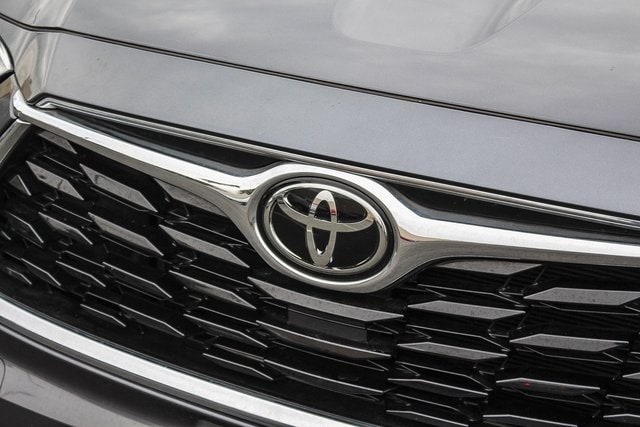 2022 Toyota Highlander Limited 6