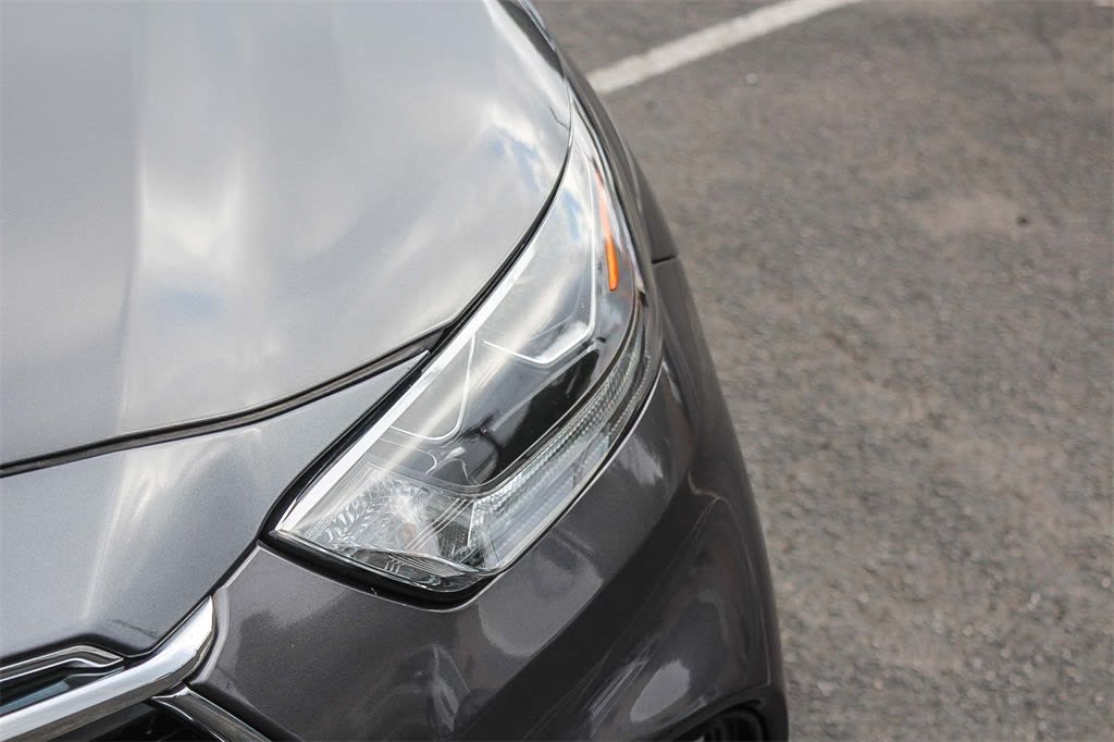 Thumbnail: 2022 Toyota Highlander - 22