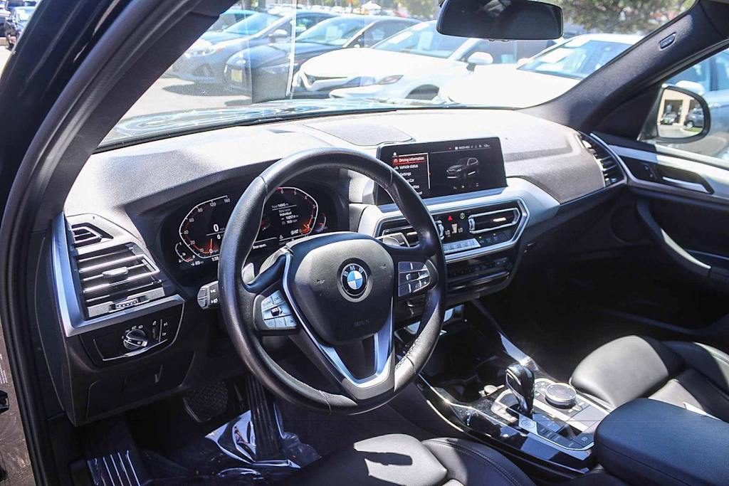 Thumbnail: 2023 BMW X3 - 13