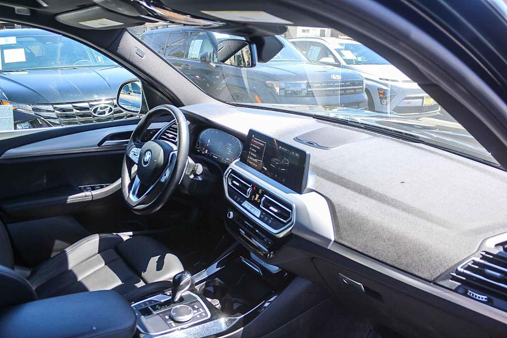Thumbnail: 2023 BMW X3 - 12