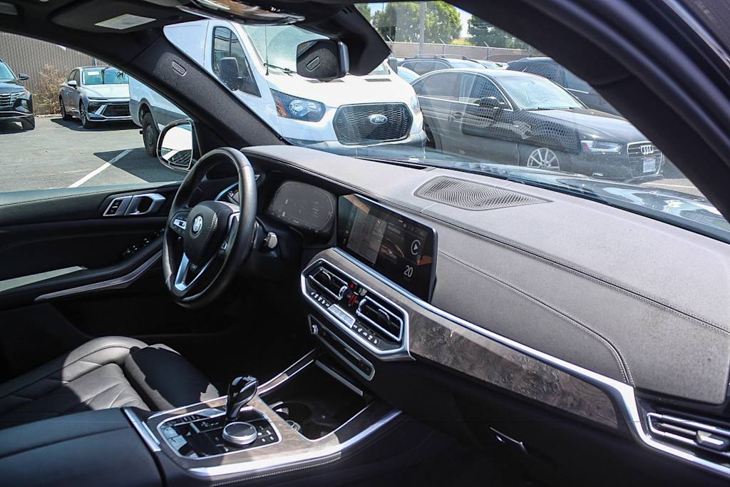 Thumbnail: 2023 BMW X5 - 12