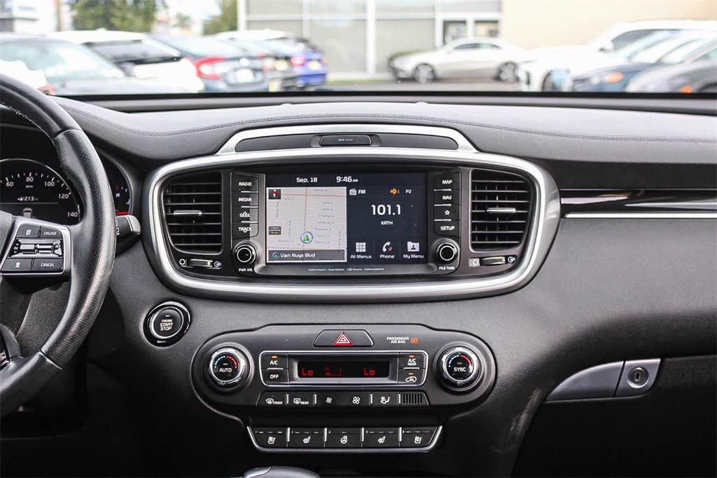 Thumbnail: 2019 Kia Sorento - 13