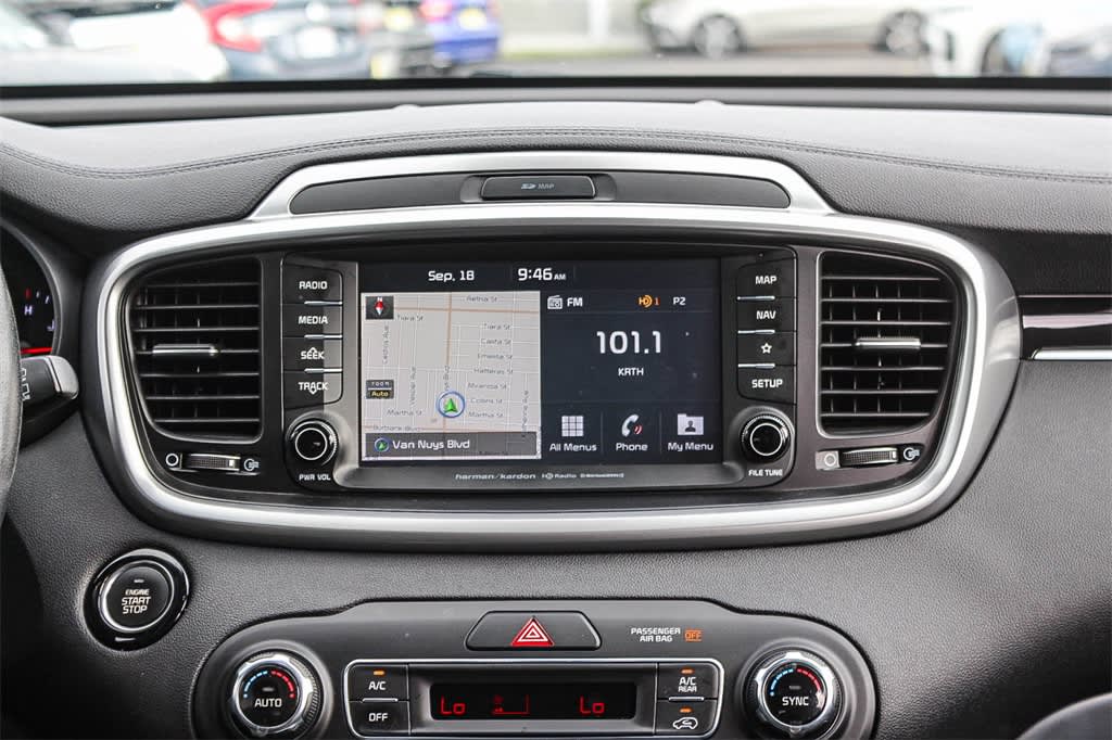 Thumbnail: 2019 Kia Sorento - 24