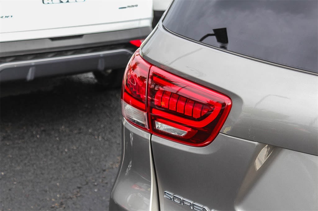Thumbnail: 2019 Kia Sorento - 20
