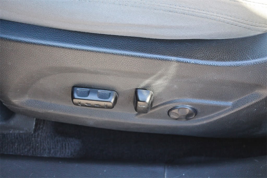 Thumbnail: 2014 Hyundai Santa Fe - 26