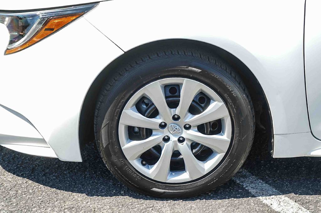 Thumbnail: 2023 Toyota Corolla - 6