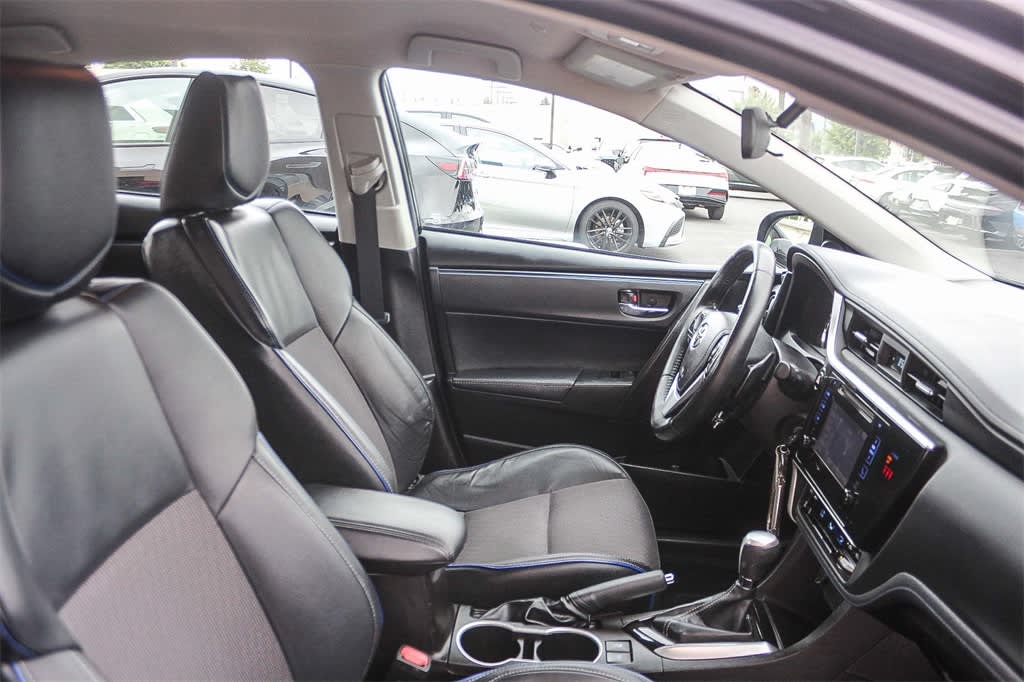 Thumbnail: 2019 Toyota Corolla - 10