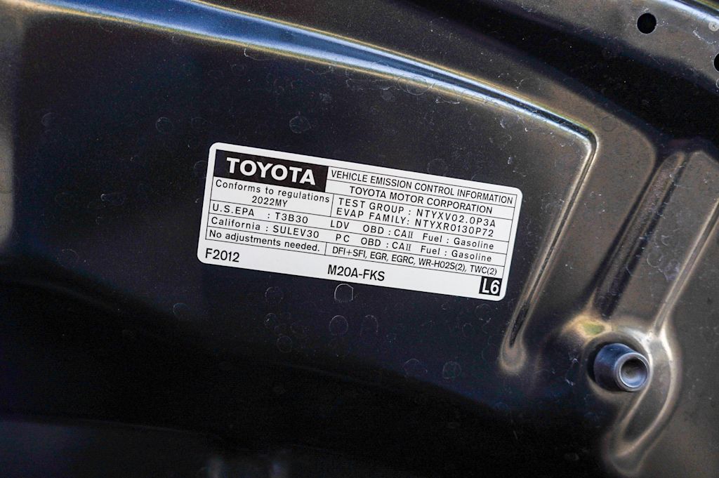 Thumbnail: 2022 Toyota Corolla - 16