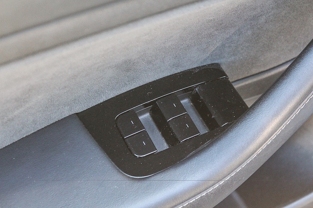 Thumbnail: 2020 Tesla Model 3 - 24