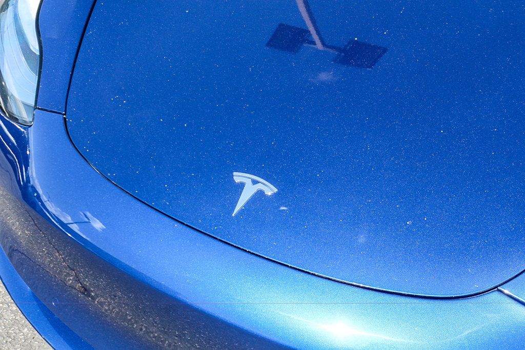 Thumbnail: 2020 Tesla Model 3 - 20